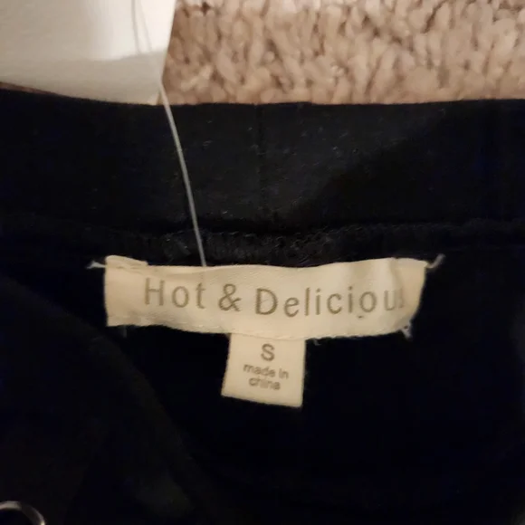 Hot & Delicious Black Corset Leggings Size Small - Picture 3 of 8